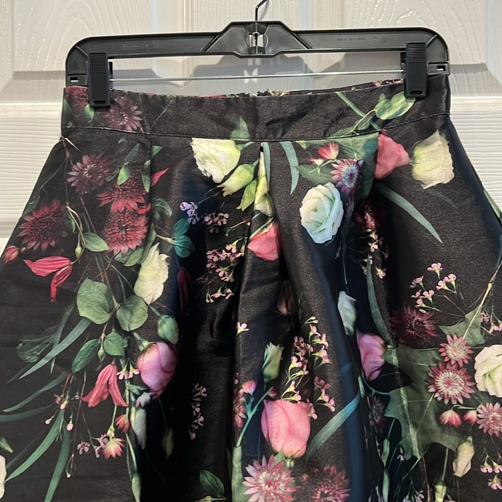 TRULY 4 U Floral Black Full A-line Skirt - Picture 2 of 7